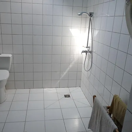 Bed & Breakfast La Grange Bleuzen Angerville (Essonne)